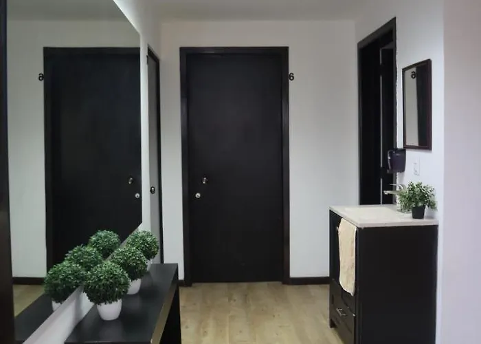 Hostel Hermosa Con Balcon Cama Mat Y Litera Polanco