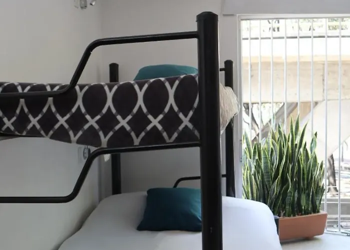 Hostel Hermosa Con Balcon Cama Mat Y Litera Polanco *