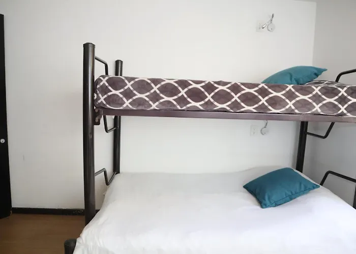 Hermosa Con Balcon Cama Mat Y Litera Polanco Hostel